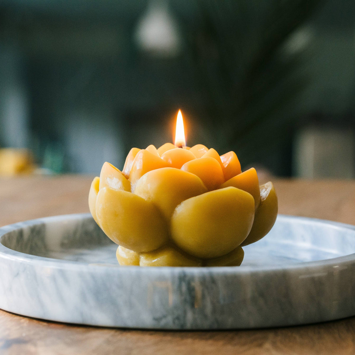 Womenmart Beeswax Lotus Flower Candle view 2