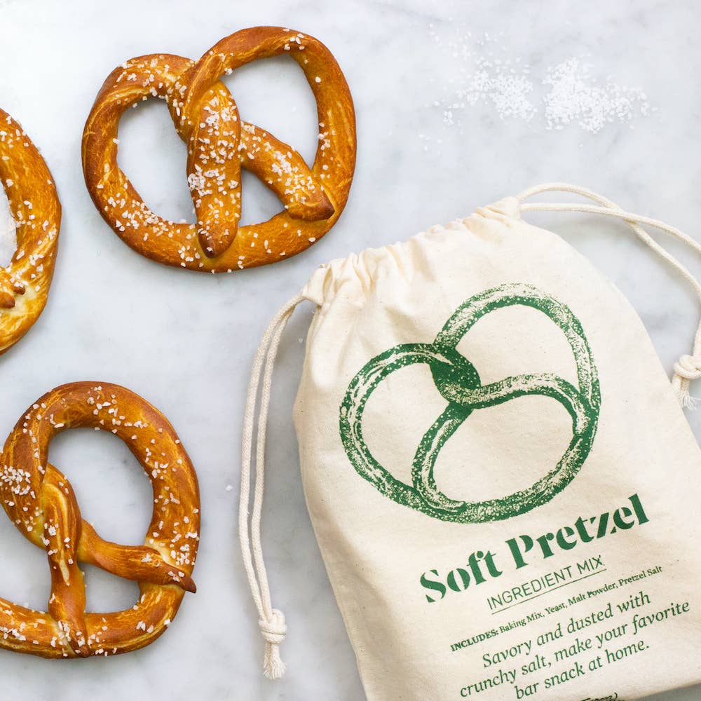 Womenmart Soft Pretzel Baking Kit view 2