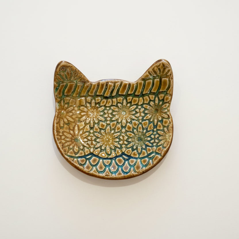 Womenmart 70's Lace Catch All Dish Cat