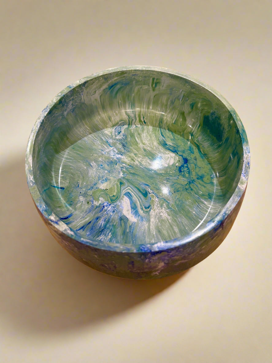 Womenmart Resin Footed Bowl Green view 3