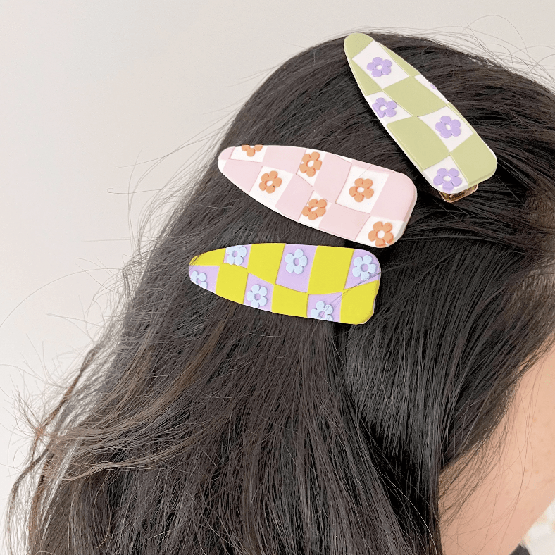 Womenmart Checker Flower Hair Clip view 2