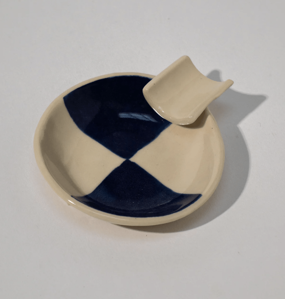 Womenmart Checkerboard Ashtray view 4