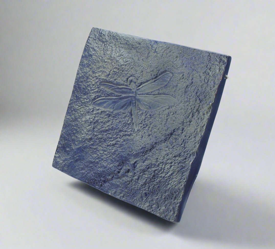 Womenmart Dragonfly Petroglyph No. 1231 view 2