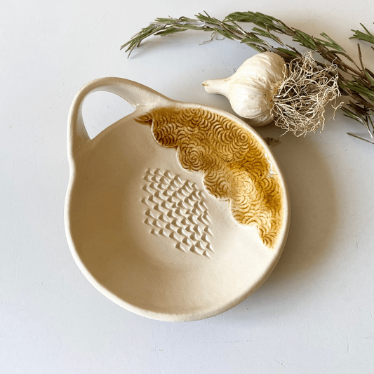 Womenmart Garlic Grater