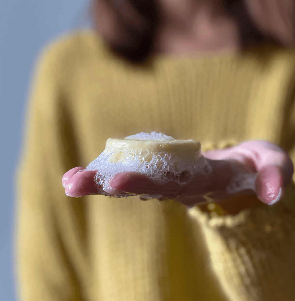 Womenmart Honey Citrus Shampoo Bar view 2