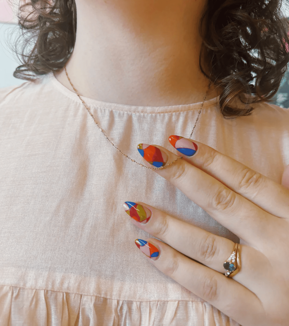 Womenmart Modern Lines Press On Nail Kit view 3