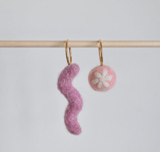 Womenmart Pink Squiggle Hoops